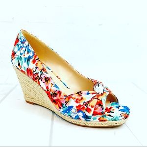 Kelly & Katie Floral Ivala Wedge Peep Toe Size 9.5 New in box